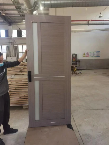 Portes de panneau en PVC assemblées en verre intérieur de porte en bois sur mesure